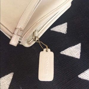 Coach Bags - VINTAGE COACH CLUTCH WRISTLET Coach Bags - VINTAGE COACH CLUTCH WRISTLET